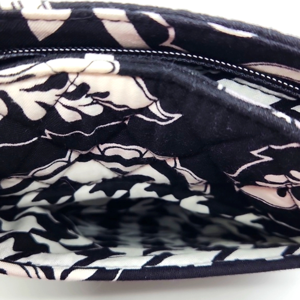 Vera Bradley NWT Floral Black and White Crossbody - Picture 6 of 10